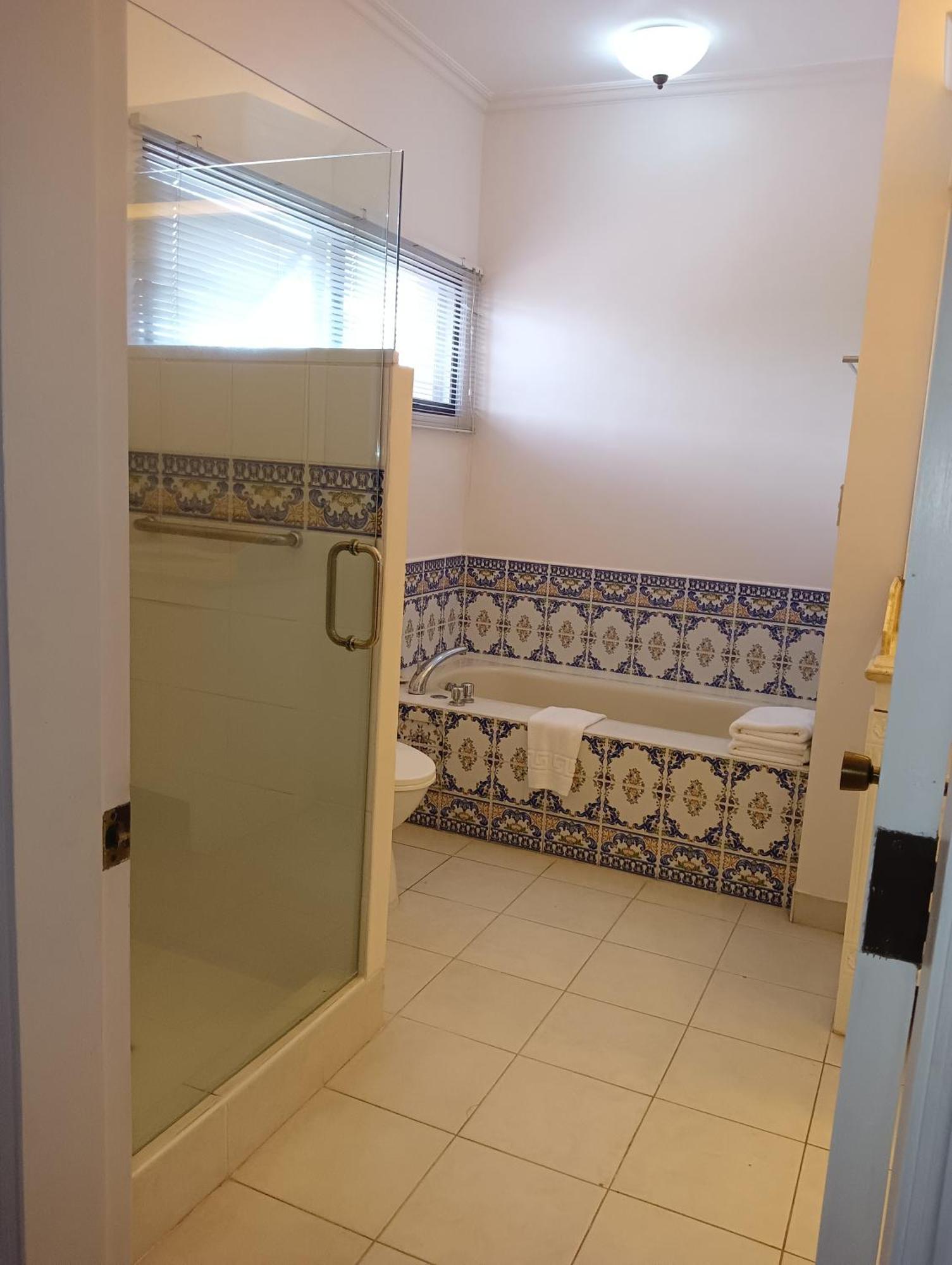 Sophia Suites Residence Hotel Cebu Eksteriør bilde