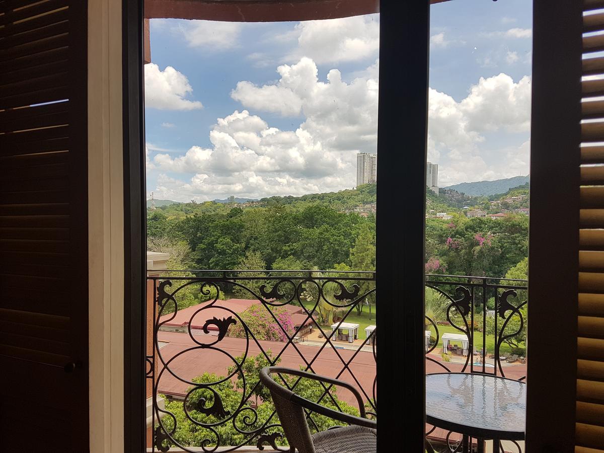 Sophia Suites Residence Hotel Cebu Eksteriør bilde
